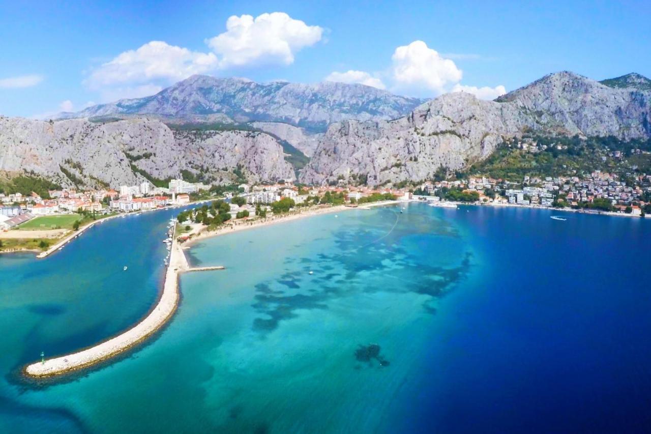 Apartments & Restaurant Galeb Marusici  Bagian luar foto